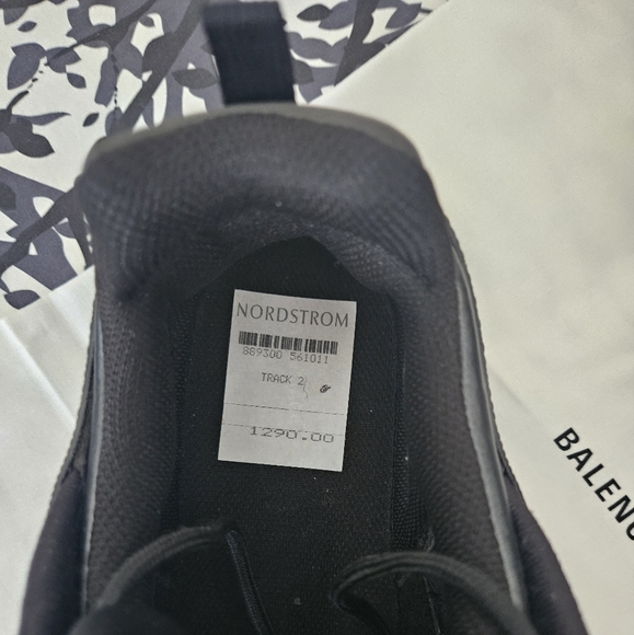 Balenciaga Track 2 Trainer Black Pearlescent Men's Sneakers - Picture 6 of 6
